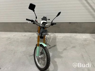 Reparationsobjekt Moped Cake KALK &.