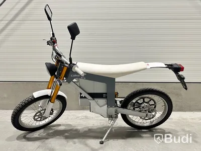 Reparationsobjekt Lätt motorcykel Cake KALK &, REGNR; RCB46W