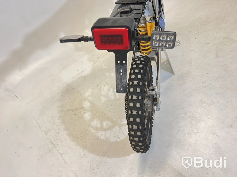 Reparationsobjekt Lätt motorcykel Cake Kalk