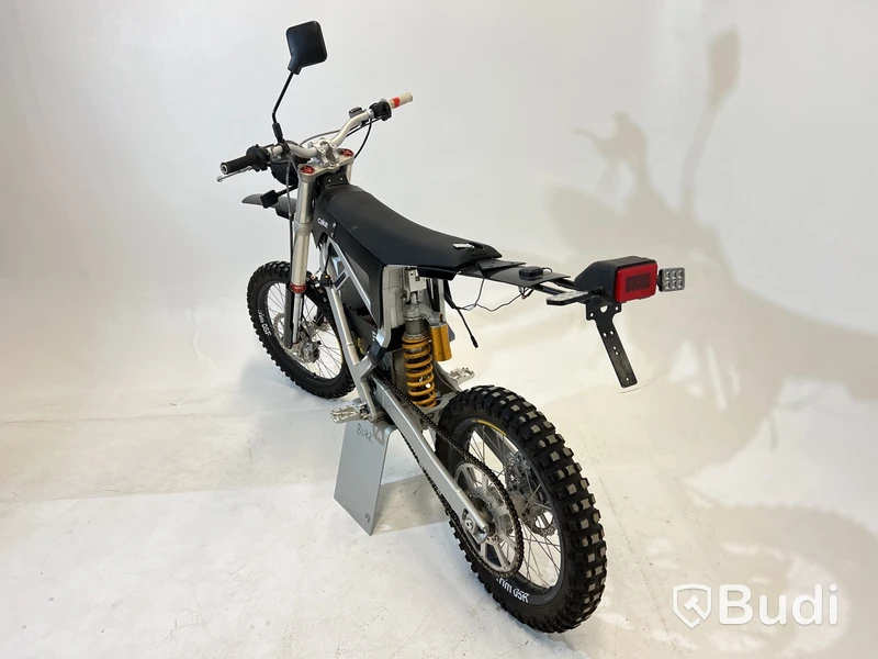Reparationsobjekt Lätt motorcykel Cake Kalk