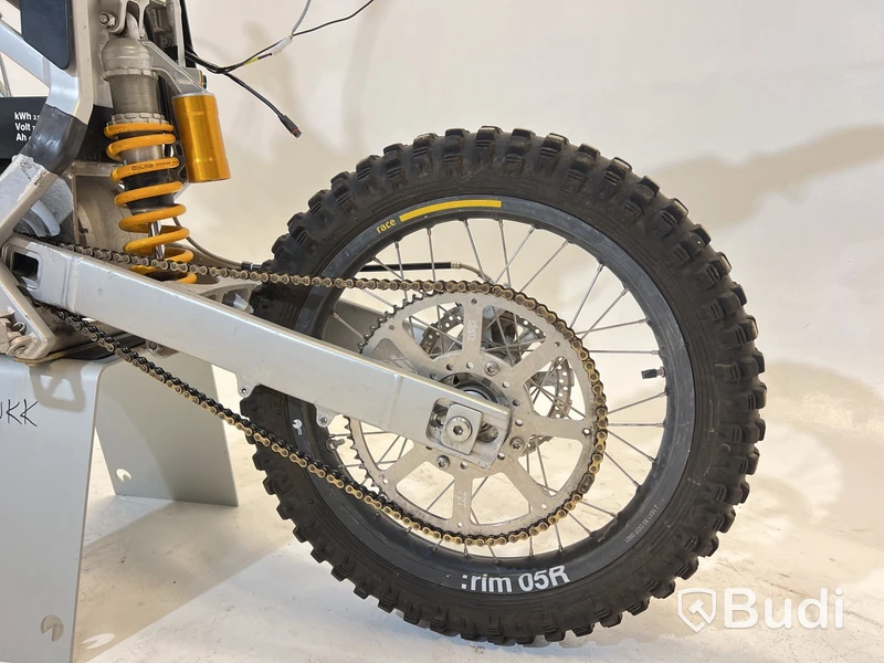 Reparationsobjekt Lätt motorcykel Cake Kalk