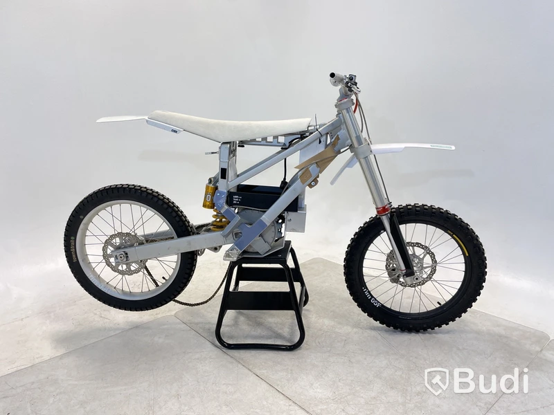 Reparationsobjekt Lätt motorcykel Cake Kalk