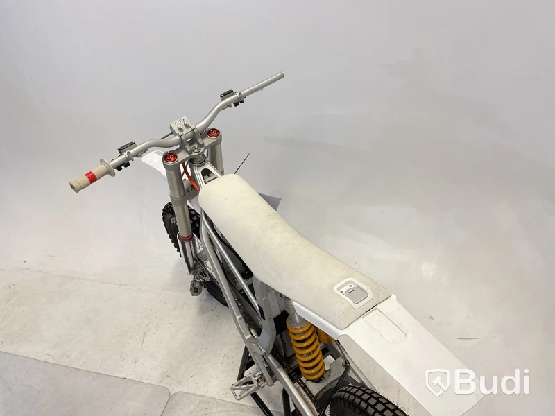 Reparationsobjekt Lätt motorcykel Cake Kalk