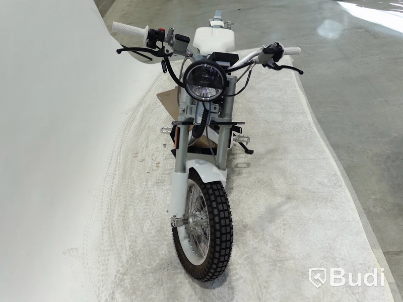 Reparationsobjekt Lätt motorcykel Cake ÖSA PLUS  Obs! Utlandsregistrerad
