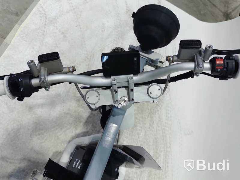 Reparationsobjekt Lätt motorcykel Cake ÖSA PLUS  Obs! Utlandsregistrerad