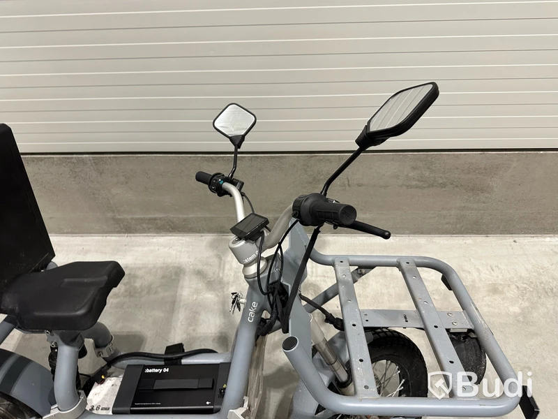 Reparationsobjekt Moped Cake MAKKA FLEX GREY 2023, REGNR; DPU243.