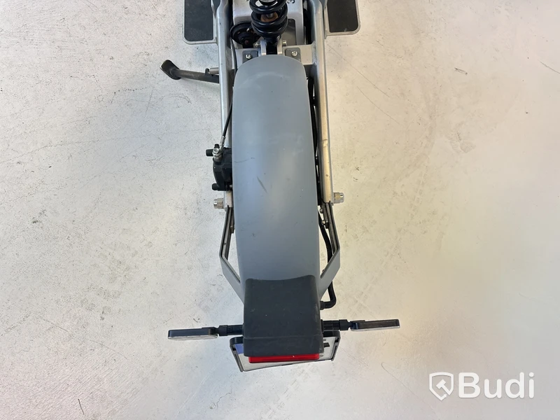 Cake Makka Flex Grey -2022 | YW2C4H044NA000094 | Vägregistrerad Moped Klass-1