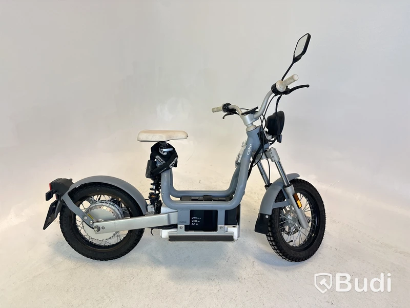 Cake Makka Flex Grey -2022 | YW2C4H044NA000094 | Vägregistrerad Moped Klass-1
