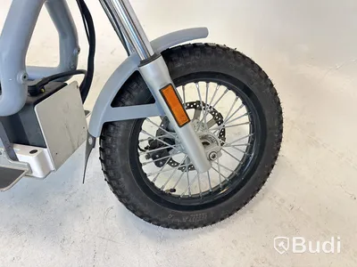 Cake Makka Flex Grey -2022 | YW2C4H044NA000094 | Vägregistrerad Moped Klass-1