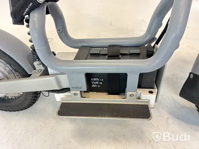 Cake Makka Flex Grey -2022 | YW2C4H044NA000094 | Vägregistrerad Moped Klass-1