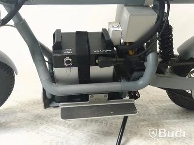 Moped Cake ÖSA Flex Grey 2022 REGNR: PBD61W, Begagnad. Med tillbehör