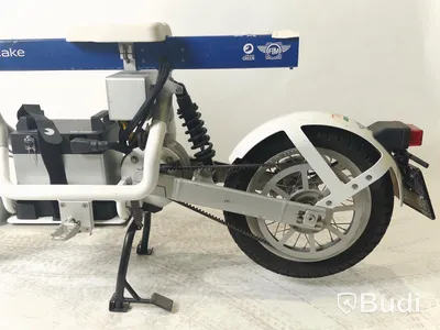 Lätt motorcykel Cake ÖSA Plus Blue 2021 REGNR: DYJ65C, Med tillbehör.  Begagnad. Topphastighet 90 km/h