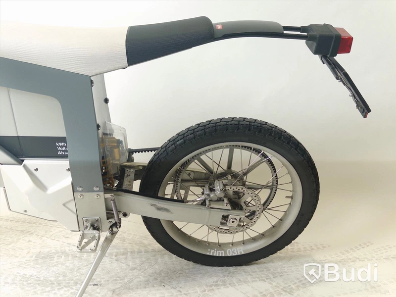 Lätt motorcykel Cake KALK 2022 REGNR: LJA61H, Med tillbehör.  Begagnad. Topphastighet: 120 km/h