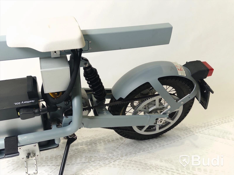Moped Cake ÖSA FLEX GREY  2021,REG NR: RXE93Y . Begagnad. Med Tillbehör
