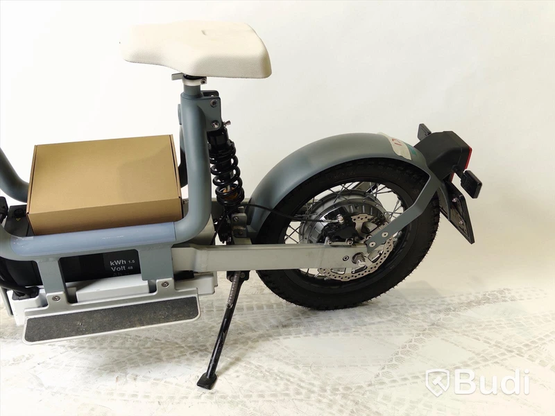 Moped Cake MACKA Flex Grey 2023 REGNR: UBH26A,  Med tillbehör Ny.