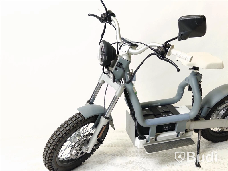 Moped Cake MACKA Flex Grey 2023 REGNR: UBH26A,  Med tillbehör Ny.