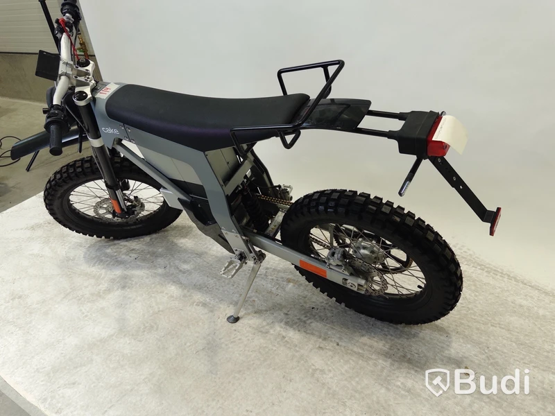 YW2C1M106NT001197 Lätt motorcykel Cake, KALK WORK. Begagnad. Inkl. laddare.