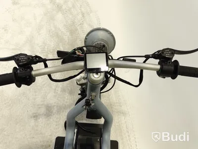 YW2C4H046NA000310 Moped Cake MAKKA FLEX GREY, inkl. laddare. Begagnad. Obs! Utlandsregistrerad