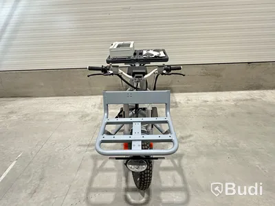 YW2C3M040MT000348 Moped Cake ÖSA FLEX WORK. Begagnad. Inkl. laddare.