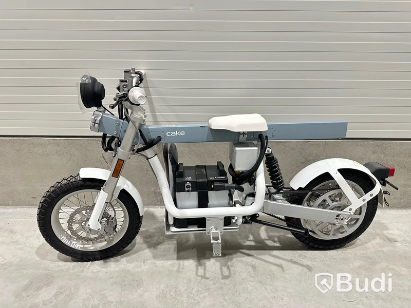 YW2C2M10XNT000521 motorcykel Cake ÖSA PLUS CR. Begagnad. Inkl. laddare.