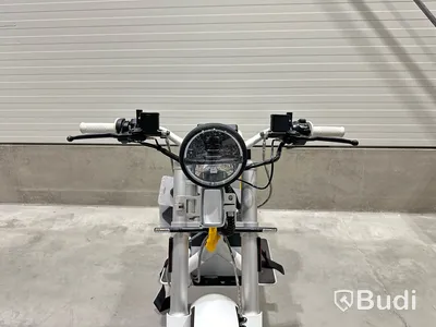YW2C2M106LT000061 Lätt motorcykel Cake ÖSA PLUS. Begagnad. Obs! Utlandsregistrerad