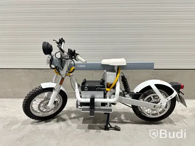 YW2C2M106LT000061 Lätt motorcykel Cake ÖSA PLUS. Begagnad. Obs! Utlandsregistrerad