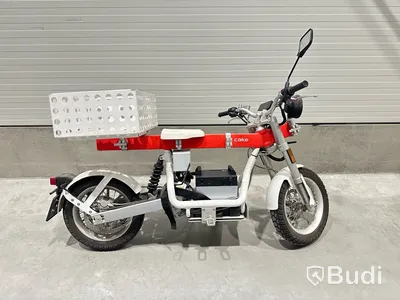 YW2C2M103NT000523 Lätt motorcykel Cake ÖSA PLUS. Begagnad.