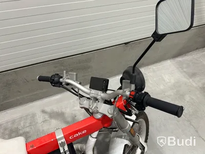 YW2C2M103NT000523 Lätt motorcykel Cake ÖSA PLUS. Begagnad.