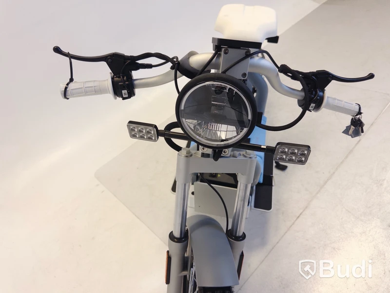 Moped Cake Makka Range grey | YW2C4H012PA000135