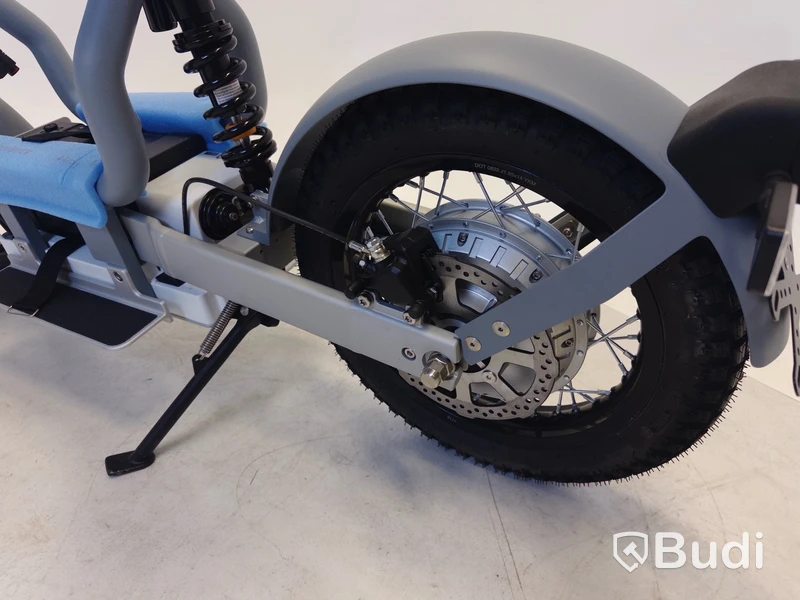 Moped Cake Makka Range grey | YW2C4H012PA000135