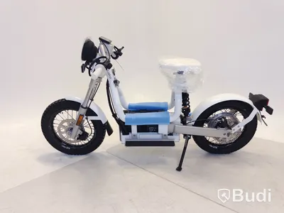 Moped Cake Makka range white | YW2C4H017NA000067