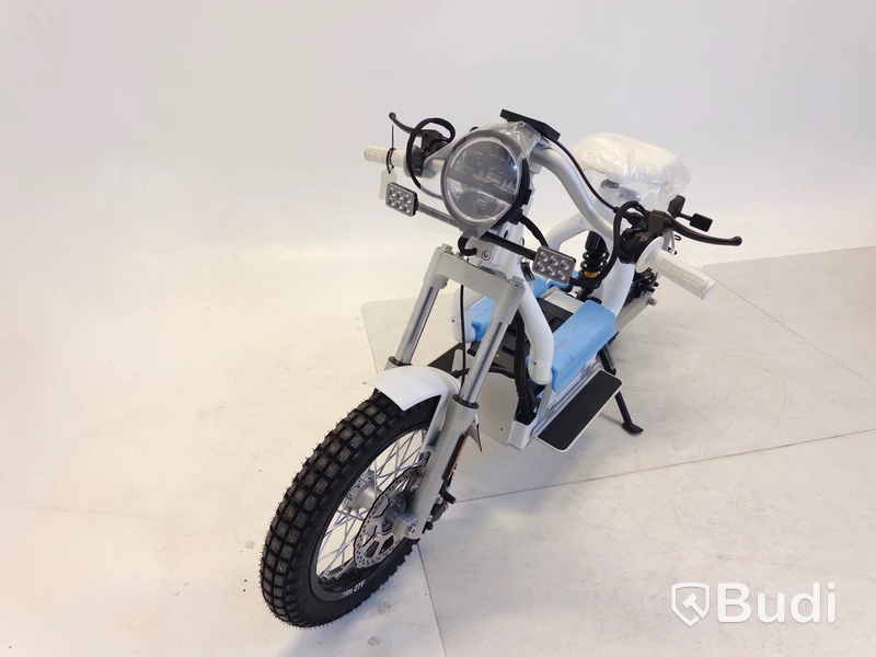 Moped Cake Makka range white | YW2C4H017NA000067
