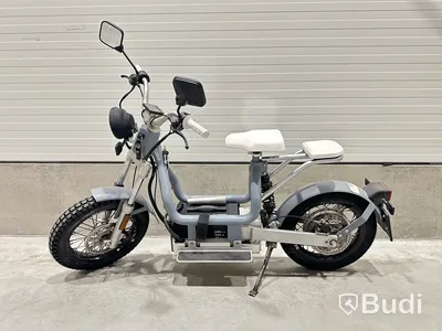 Moped Cake MAKKA FLEX GREY 2022 | Begagnad. Med Tillbehör.
