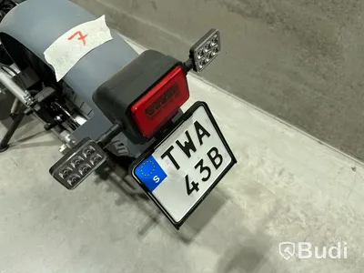 Moped Cake MAKKA FLEX GREY 2023 | Begagnad. Med Tillbehör.