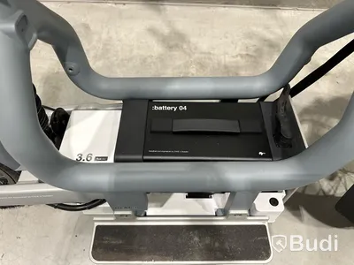 Moped Cake MAKKA FLEX GREY 2023 | Begagnad. Med Tillbehör.