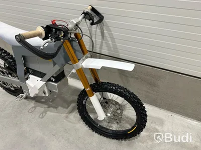 Lätt motorcykel Cake KALK OR. Begagnad. Med Tillbehör