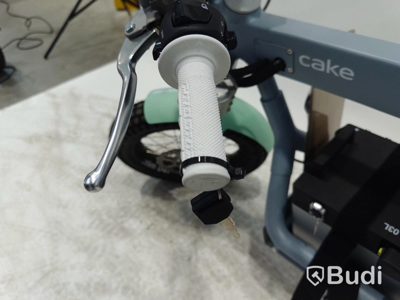 Moped Cake ÖSA FLEX. Begagnad. Chassinummer YW2C3M049MT000607