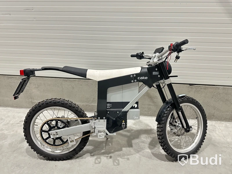 Lätt motorcykel Cake KALK INK & 2020. Begagnad. Med Tillbehör. Chassinr: YW2C1M108KT000256