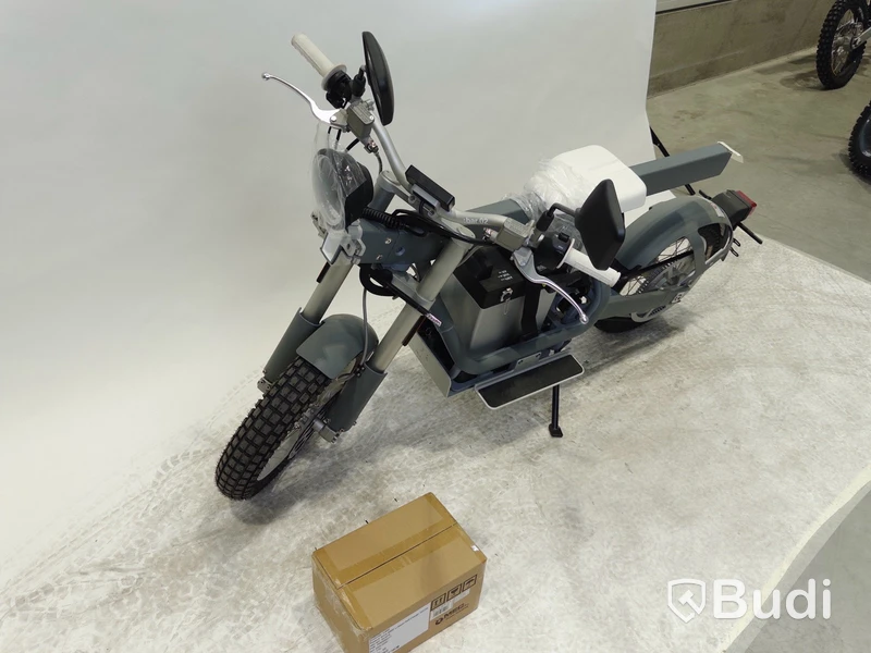 Lätt motorcykel, Cake ÖSA PLUS. Begagnad. Med Tillbehör. YW2C2M101NT000746