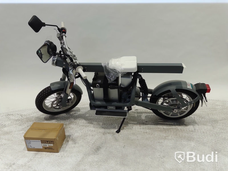 Lätt motorcykel, Cake ÖSA PLUS. Begagnad. Med Tillbehör. YW2C2M101NT000746