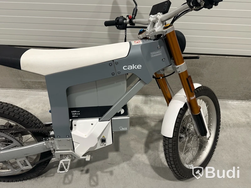 Lätt motorcykel Cake KALK & 2022, REGNR; XCD31P. Begagnad. Med Tillbehör.
