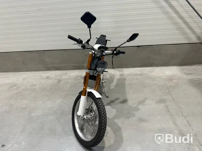 Lätt motorcykel Cake KALK & 2022, REGNR; XCD31P. Begagnad. Med Tillbehör.