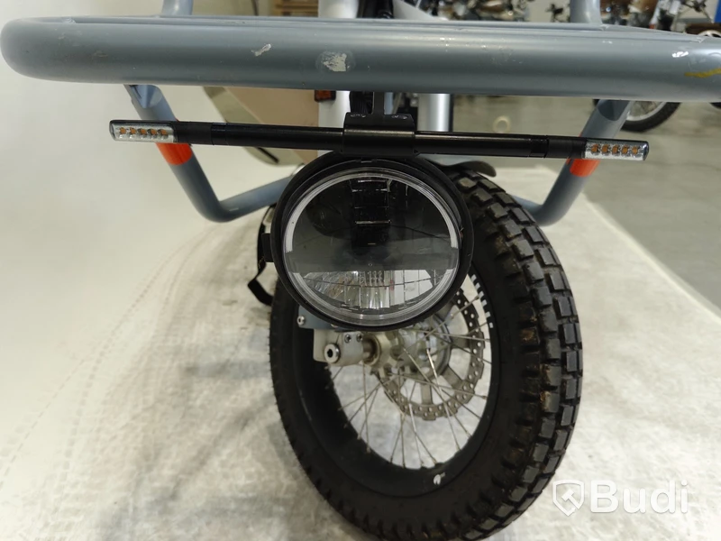 YW2C3M049NT000706 Moped Cake ÖSA FLEX. Begagnad. Med Tillbehör.