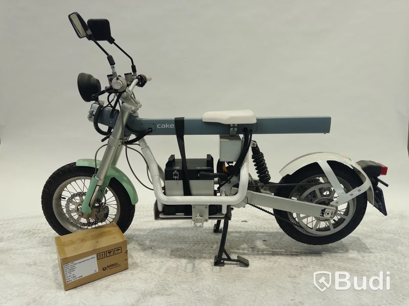 Lätt motorcykel Cake ÖSA PLUS 2021, REGNR; WKC08U. Begagnad. Med Tillbehör.