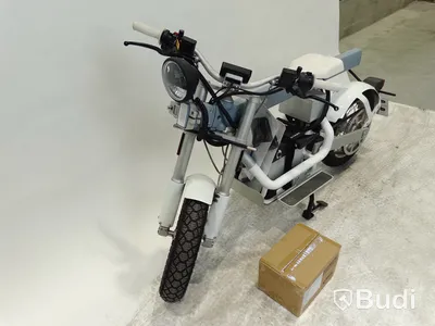 Lätt motorcykel Cake ÖSA PLUS. Begagnad. Med Tillbehör. Obs! Utlandsregistrerad