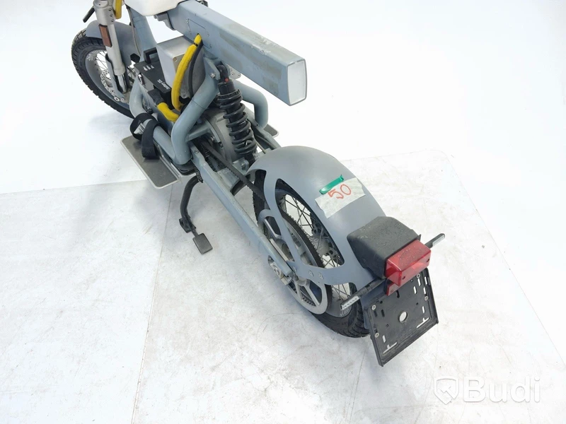 Moped Cake ÖSA FLEX 2020, REGNR; LAZ62H. Begagnad. Med Tillbehör.