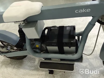 YW2C3M040NT000657 Moped Cake ÖSA FLEX. Begagnad. Med Tillbehör