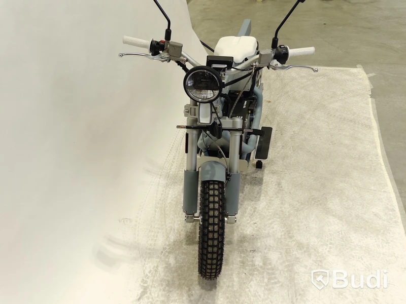 Moped Cake ÖSA FLEX 2021, REGNR; YLE69M. Begagnad. Med Tillbehör.