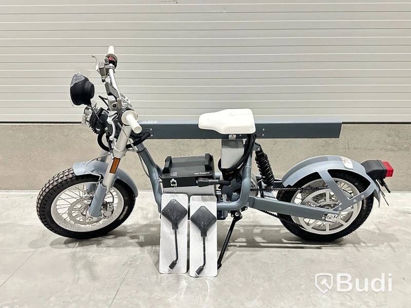 Lätt motorcykel Cake ÖSA PLUS Begagnad. Chassinr: YW2C2M101NT000729