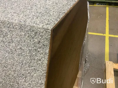 Butiksmöbel, displaymöbel med mockatop och sten, 90cm hög